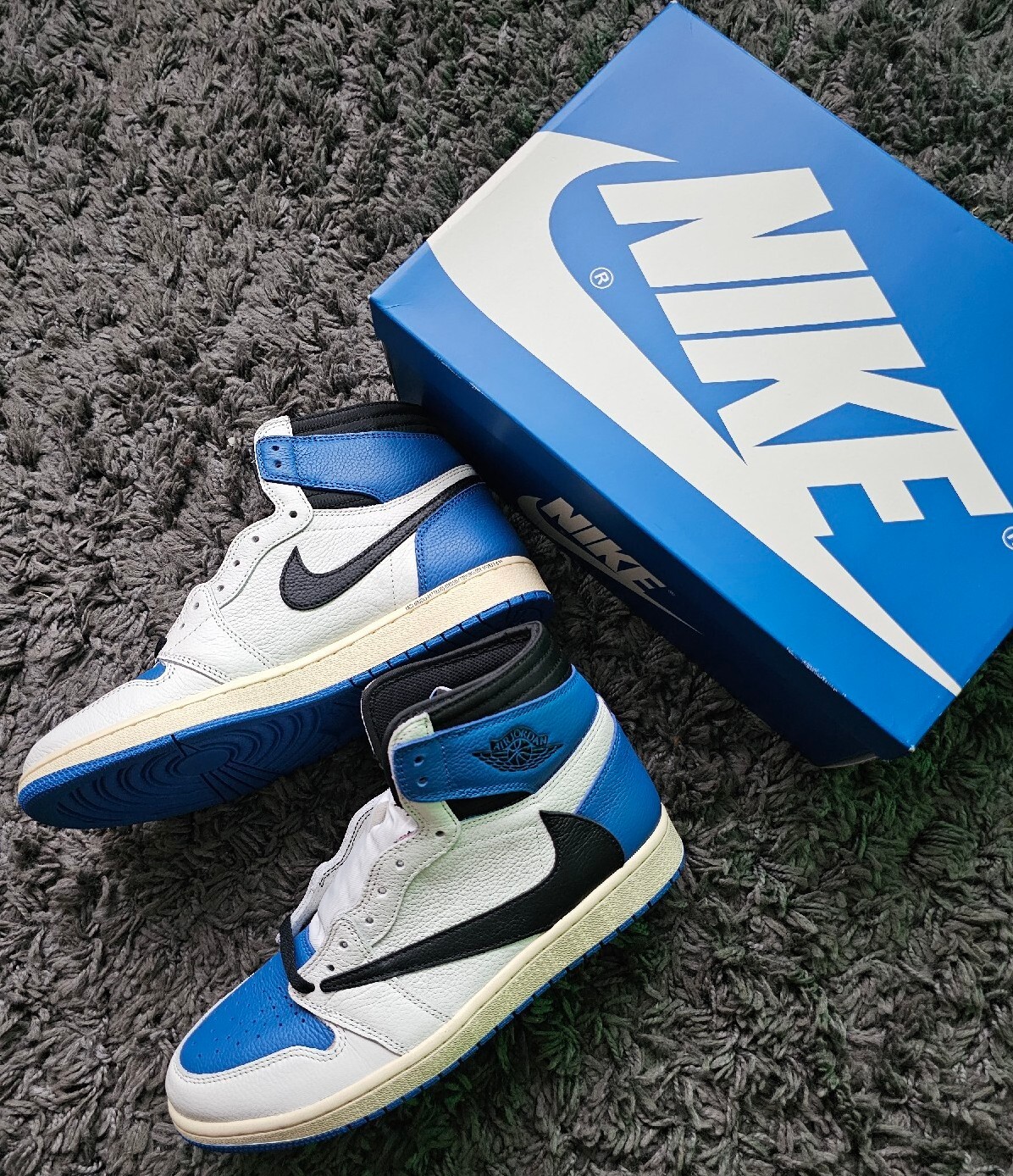 Nike Air Jordan 1 Retro High OG SP Fragment x Travis Scott Cactus Jack UK9 US10 image 4