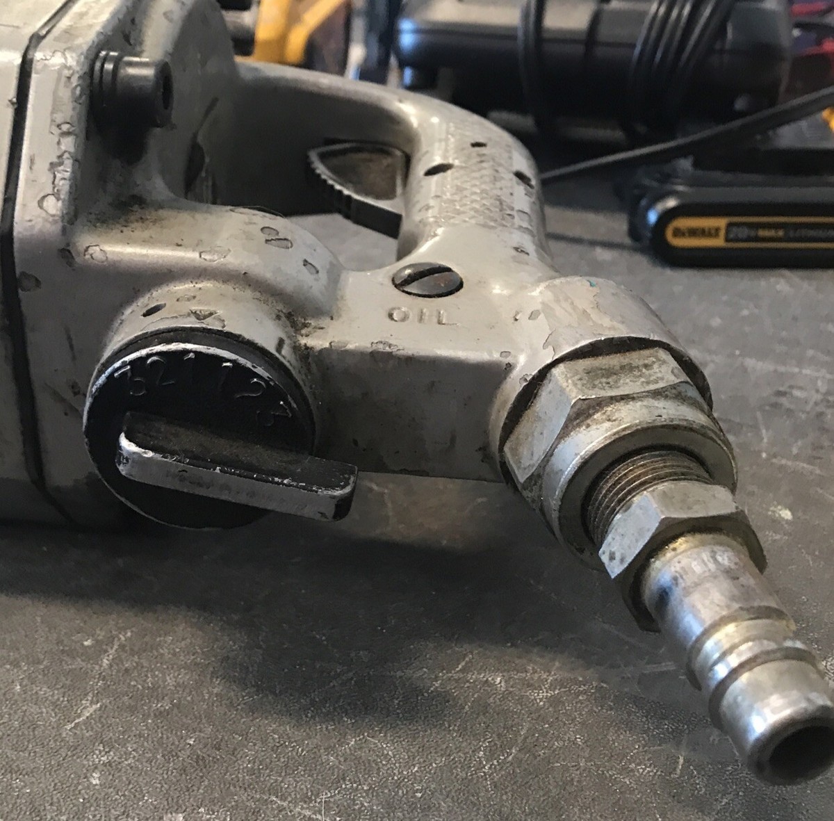 セントラル　インパクト1/10 Central Pneumatics Industrial 1