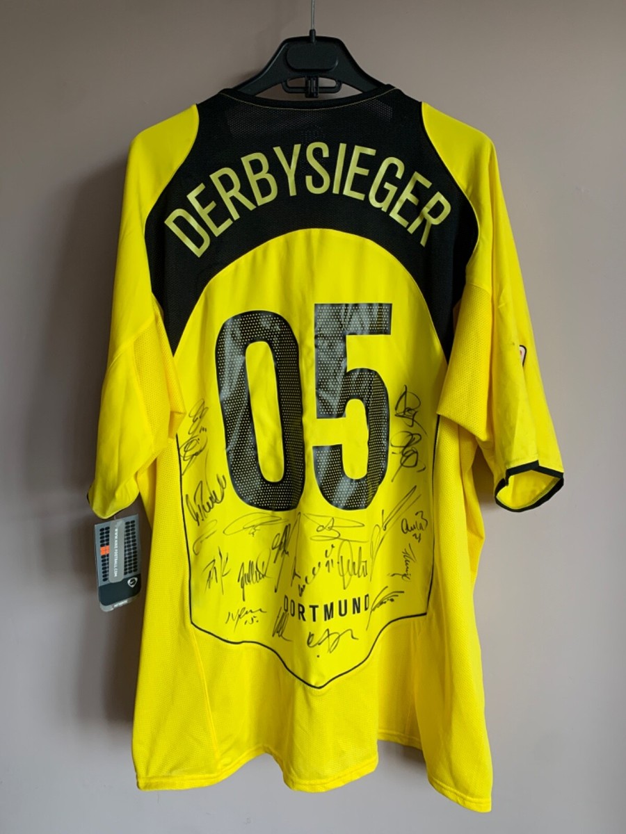 Borussia Dortmund 2005 Home Football Shirt Nike Vintage Soccer
