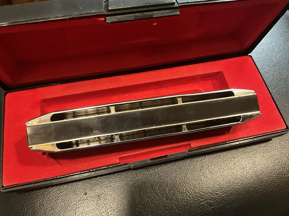 Swan 1456 - 14 Holes Chromatic Harmonica in C 56 Tones Mouth Organ - Image 3 of 4