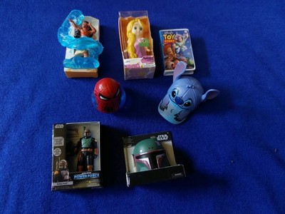 zuru Mini Brands Disney Store Serie 3 Luxury  rare VHS Minnie Avengers Stitch