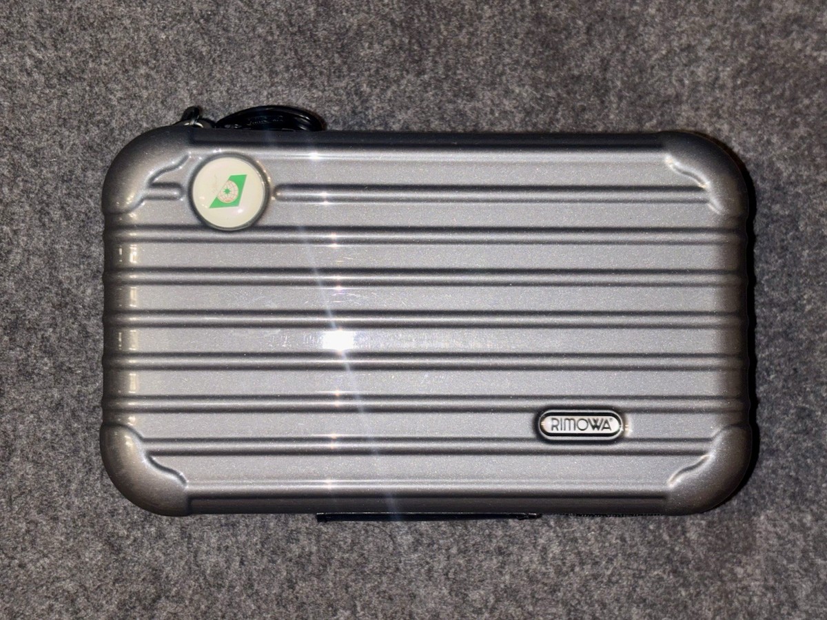 Business Class Amenities Kit (Rimowa / Tumi / Samsonite)