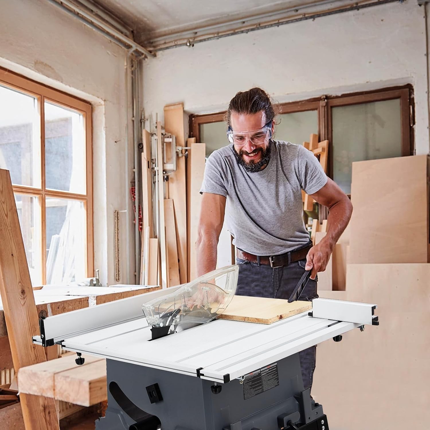 10 Inch Table Saw 5000 RPM 15 Amp, 90&deg; Cross Cut and 45&deg; Bevel Cut Capability