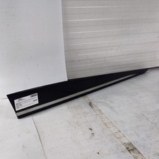 2012-2018 RENAULT CLIO MK4 Lower Door Moulding Trim Right Front 801865598R
