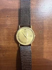Seiko Watch - NEW Battery - Classic Quartz Vintage Gold Tone - Model 5Y39-7010