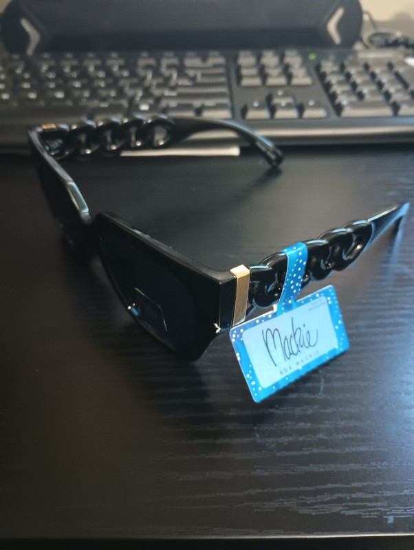 Bob Mackie Designer New Black Frame  Sunglasses !