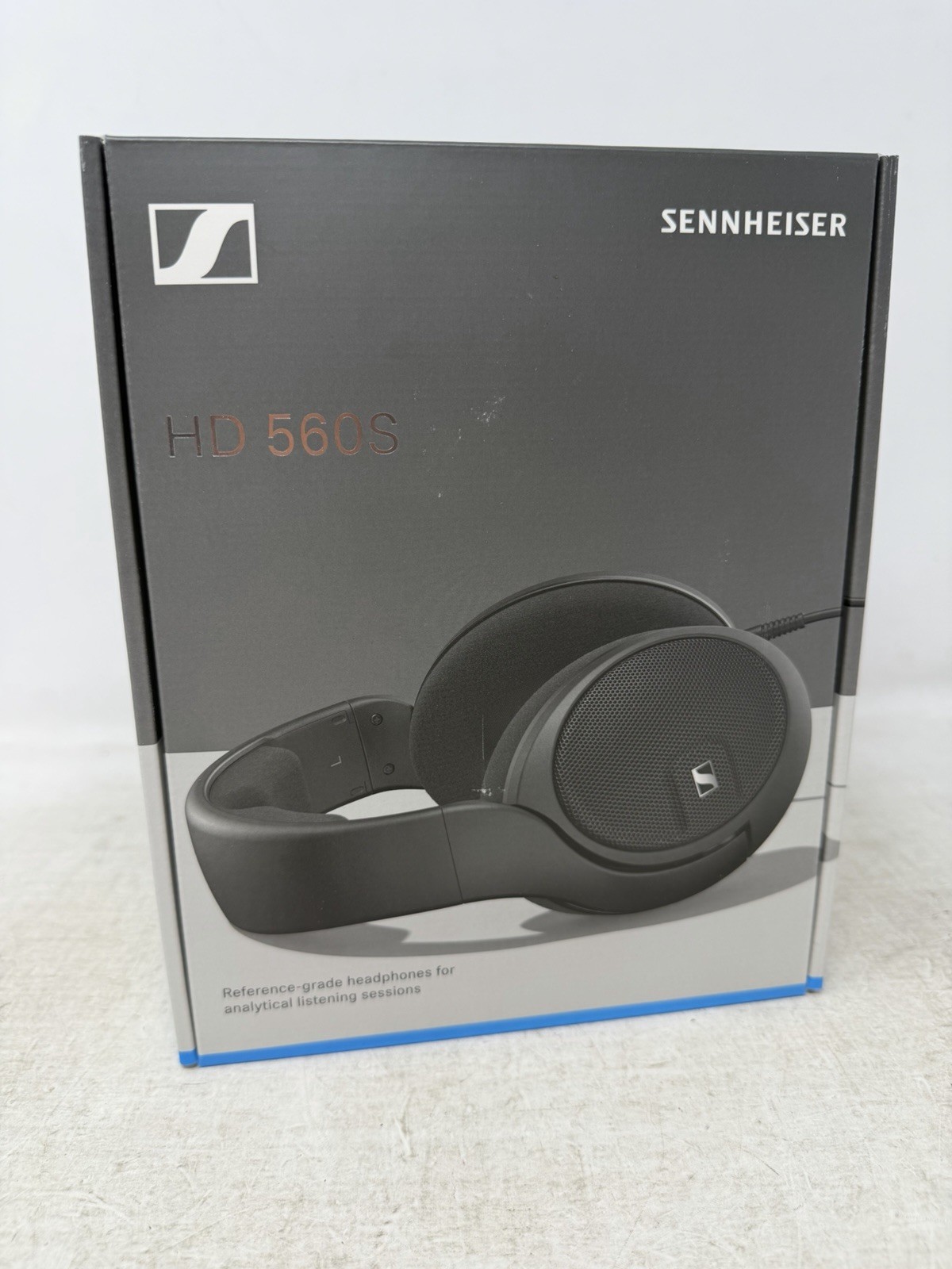 Sennheiser HD-560S Reference Grade Over-the-Ear Wired Headphones 🔥SEALED🔥
