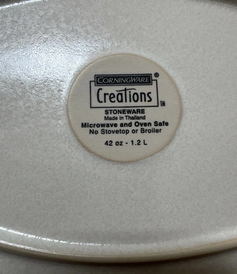 Corningware Creations gres ovalado bandeja para hornear cáscara de huevo 42 oz apta para microondas Foto 3 de 4