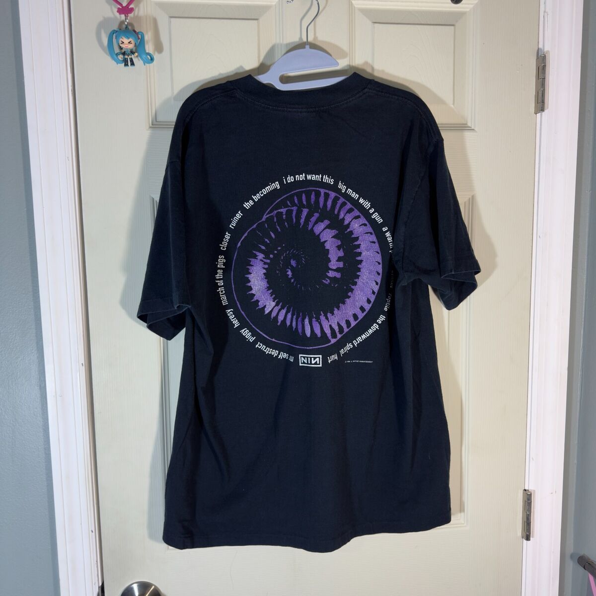 VTG Nine Inch Nails Embroidered NIN Band Tour sz XL 1994 The VTG Nine Inch Nails Embroidered NIN Band Tour sz XL 1994 The