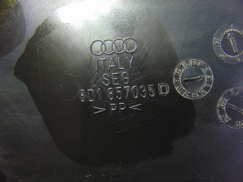8D1857035D Casseto Porta Oggetti per AUDI A4 BERLINA (B5) 1.9 TDI 1999 201182 - Foto 4 di 16