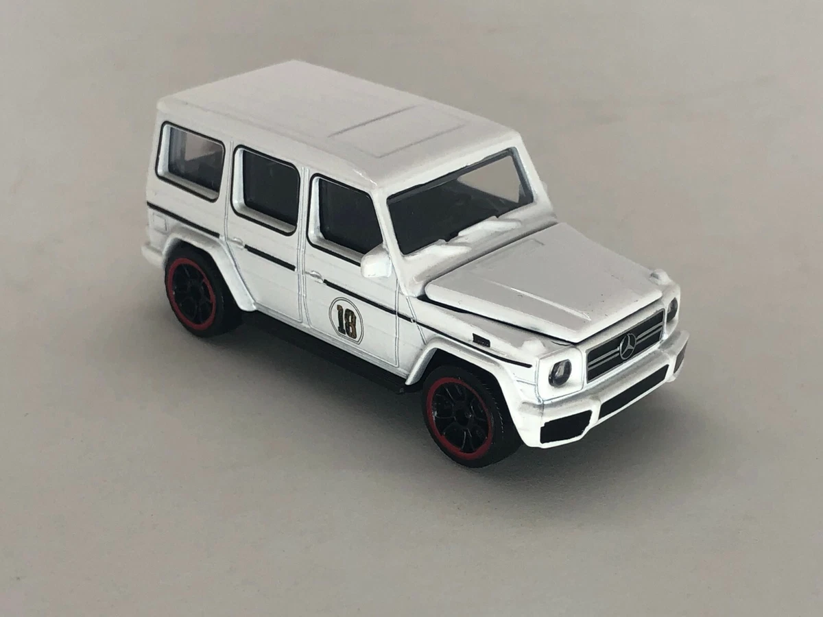 Majorette Mercedes Benz AMG G63 blanc n 18 dition limit e voiture moul e sous p