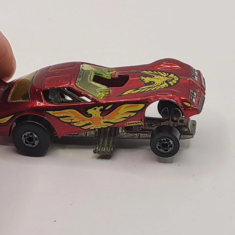 Vintage 1977  HOT WHEELS Black Wall Firebird Funny Car Body Lifts Loose V Good - Image 2 of 4