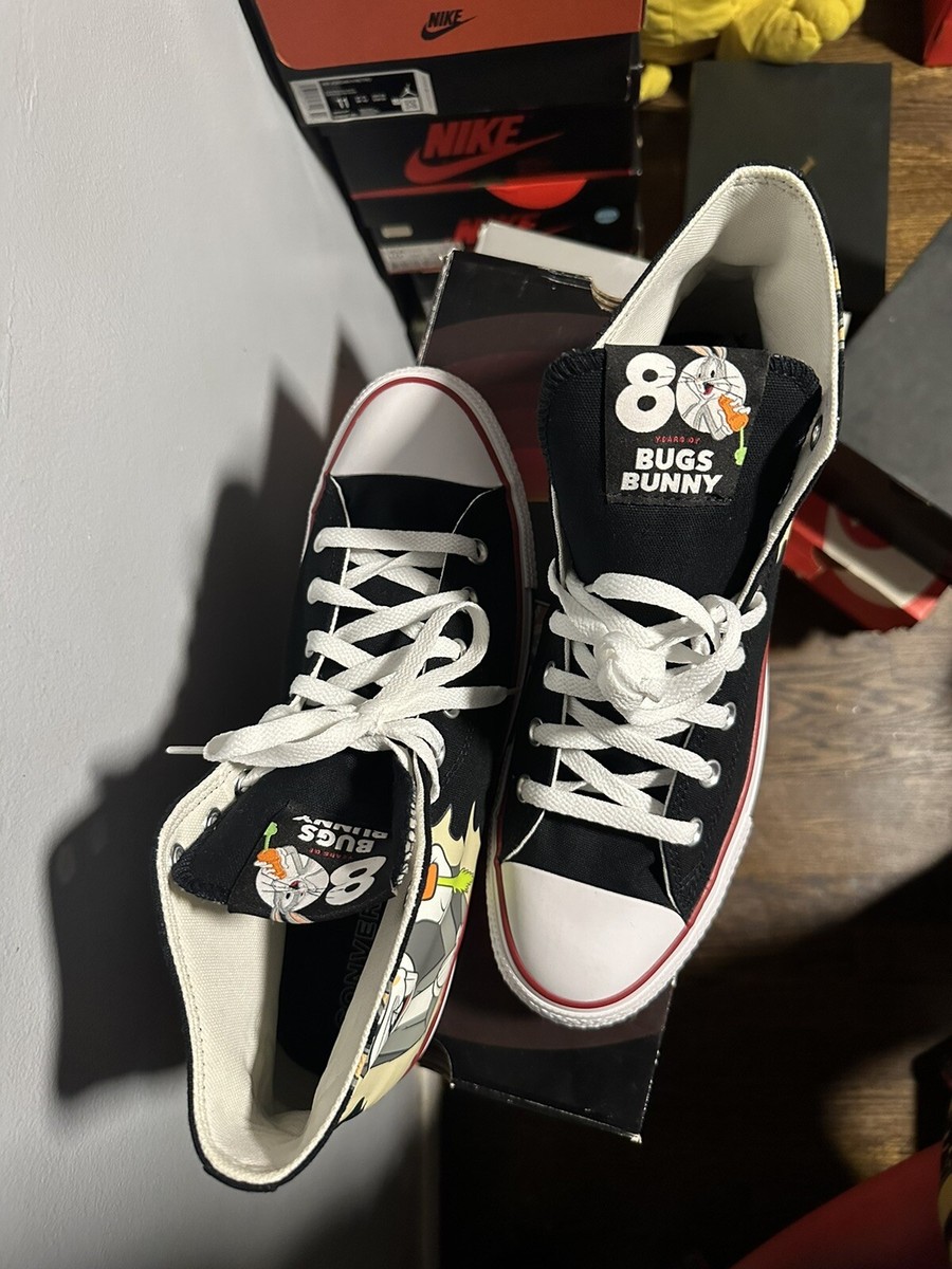 Size 10.5 - Converse Chuck Taylor All Star High x Looney Tunes