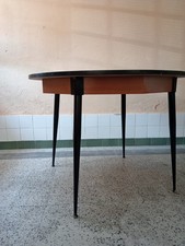 Tavola Rotonda Anni 70 Salvarani Piedi In Metallo