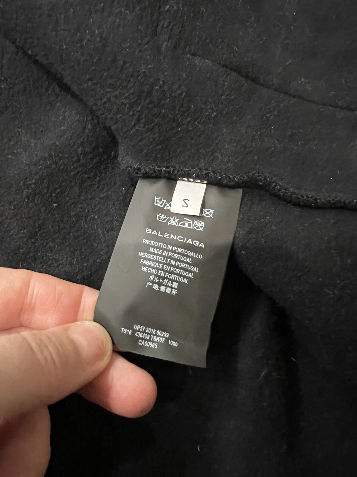 Balenciaga Giacca Nera con Cappuccio e Zip Taglia S