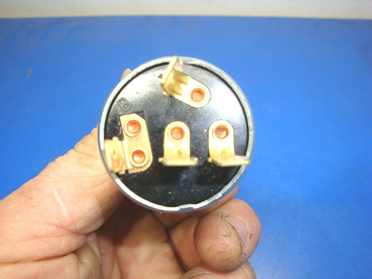 ピン Universal 3-Way Ignition Switch with 2 Keys,NEW,Lot of 1