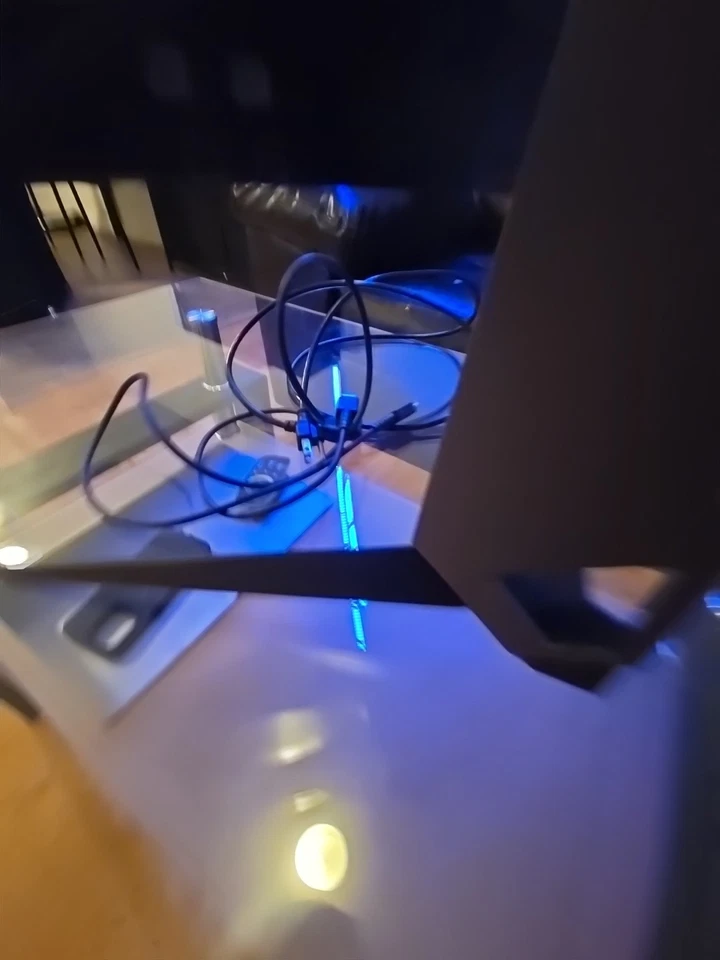 Alienware Monitor with cables  - Image 3 of 4