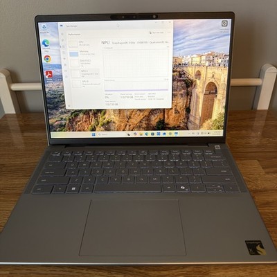 Dell Inspiron P190g 14” (Snapdragon CPU, 16Gb, 1TB, Touchscreen