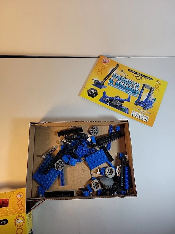 Block Tech Gadgets & Gizmos Block Set Building Set - Image 3 of 4