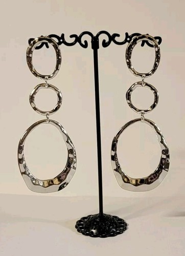 Paparazzi Radically Rippled Silver Post Earrings - Picture 2 of 3