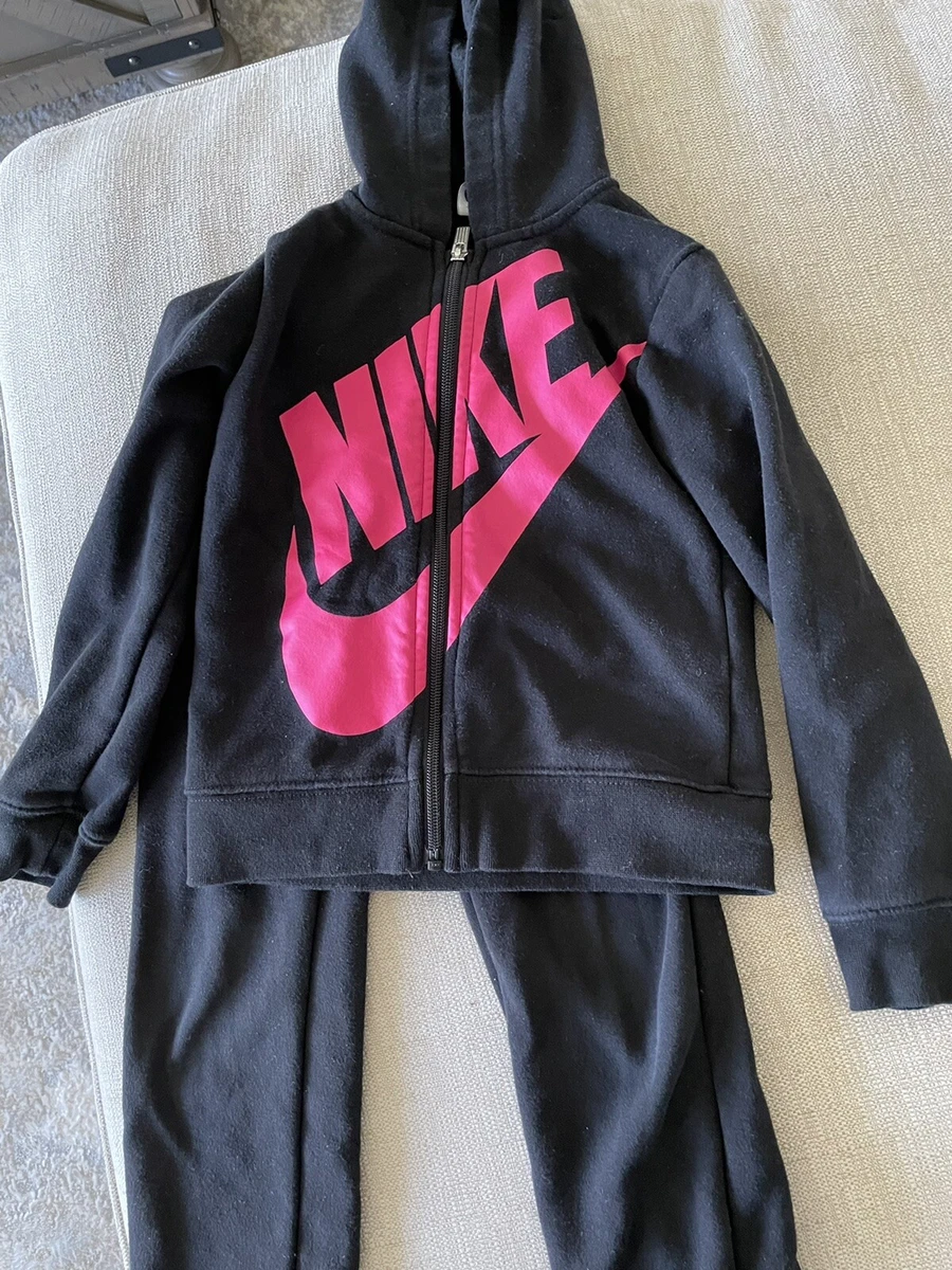 Girls nike best sale sweatsuit