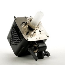 Paul C. Buff AlienBees B1600 640WS Studio Flash