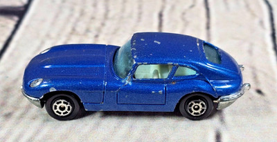 Vtg Yatming No 1010 Jaguar E 4.2 Blue Metallic Diecast Car Hong Kong 1/64