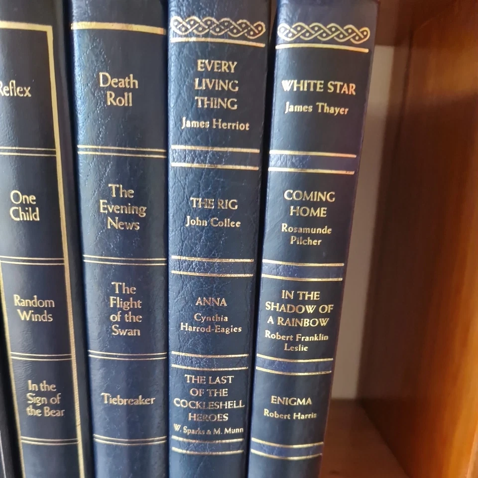 10 x Reader's Digest Condensed Books. - Faux Leather Hardback - Multiple titles  - Image 4 of 4