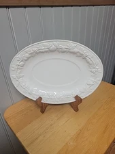 Sanor Ceramica White 12 5/8" Oval Platter Apples Pears Grapes Vines Portugal