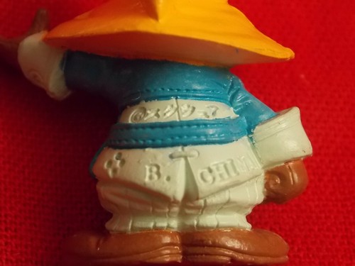 MINI Final Fantasy IX Vivi Ornitador Figura de PVC BANDAI ALTURA 1,8" 4,5 cm Reino Unido 🙂 - Imagen 7 de 7