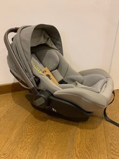 Ovetto Nuna ARRA Next + Base ISOFIX Inclusa – Reclinabile, grigio, usato