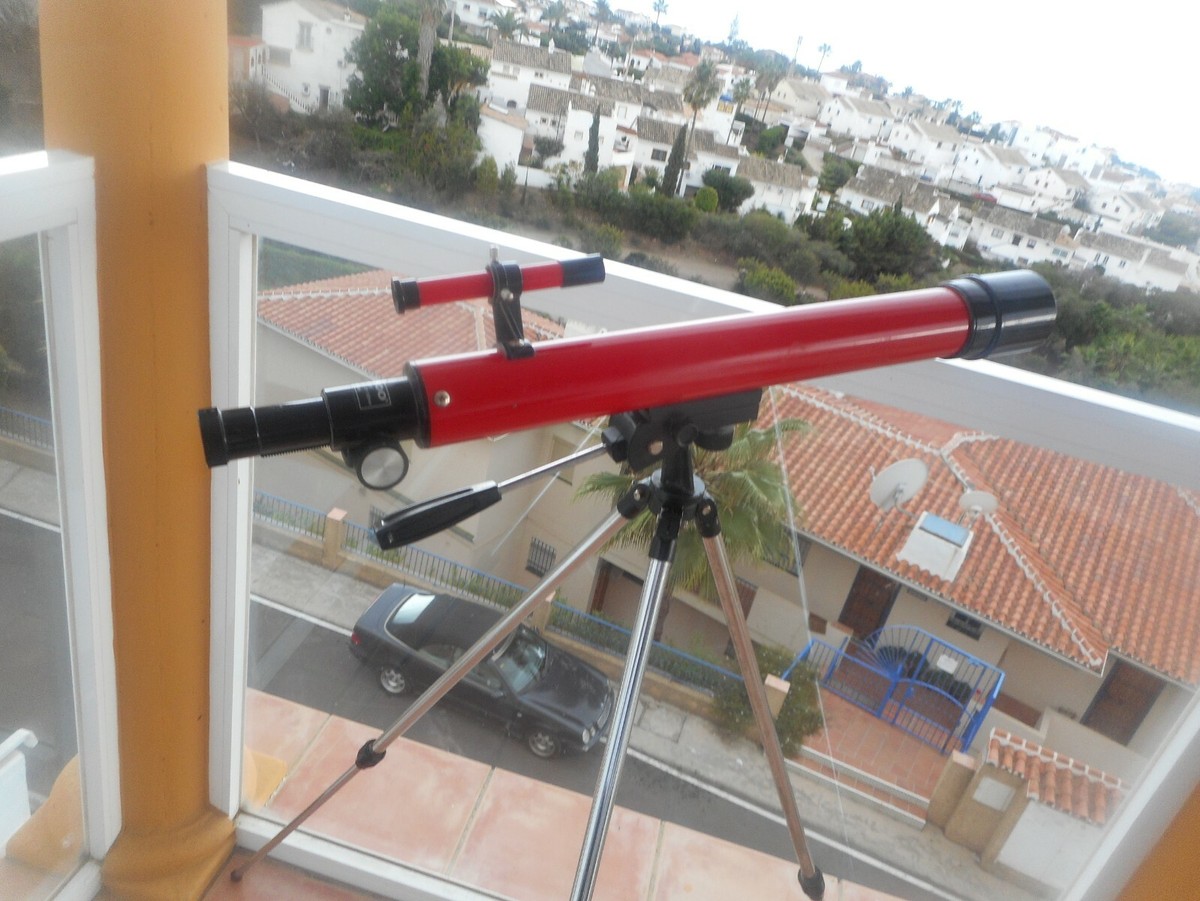 Telescopio,Tasco tripoide aberto 1,300cm,serrado,70cm