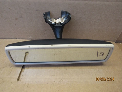 2009 2010 11 2012 2013 Volkswagen Tiguan Interior Rear View Mirror OEM E11026141