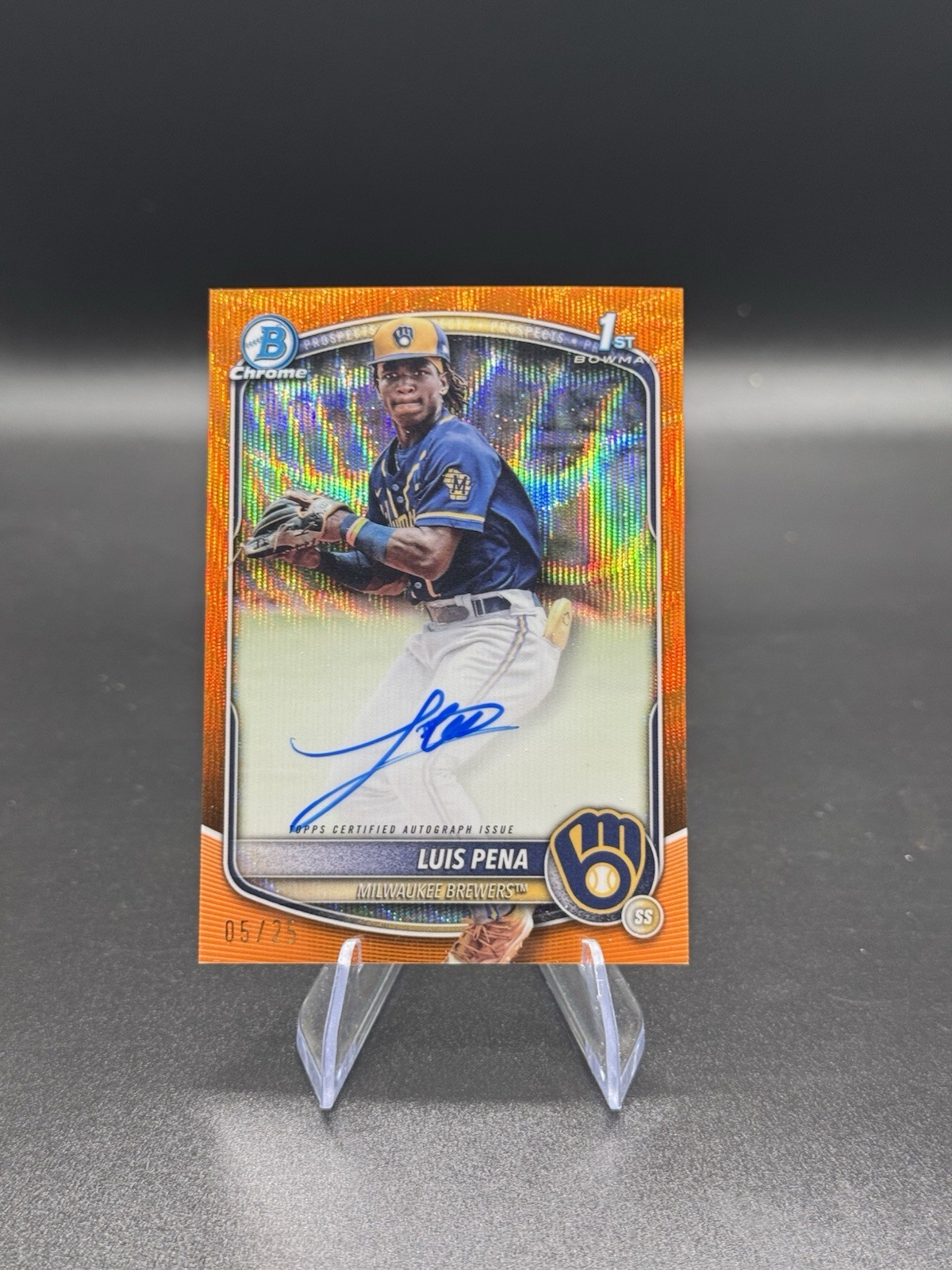 2025 Bowman Chrome Prospects Luis Pena 1st Auto Orange Wave Refractor /25