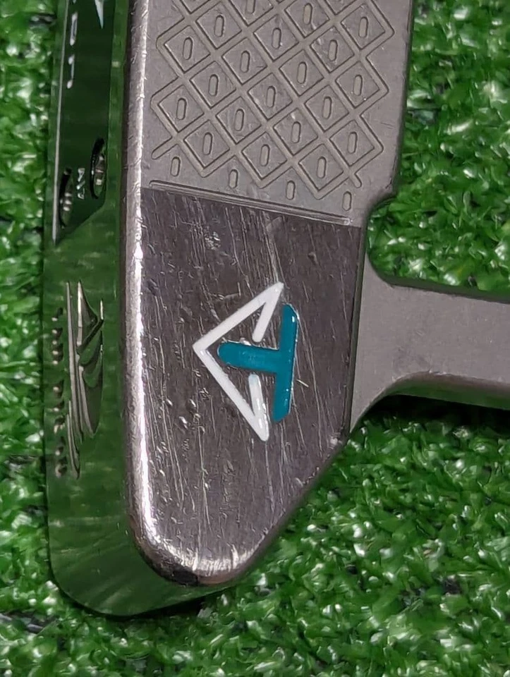 ODYSSEY TOULON GARAGE SAN DIEGO Putter RH Head Only With H/C - Image 3 of 4