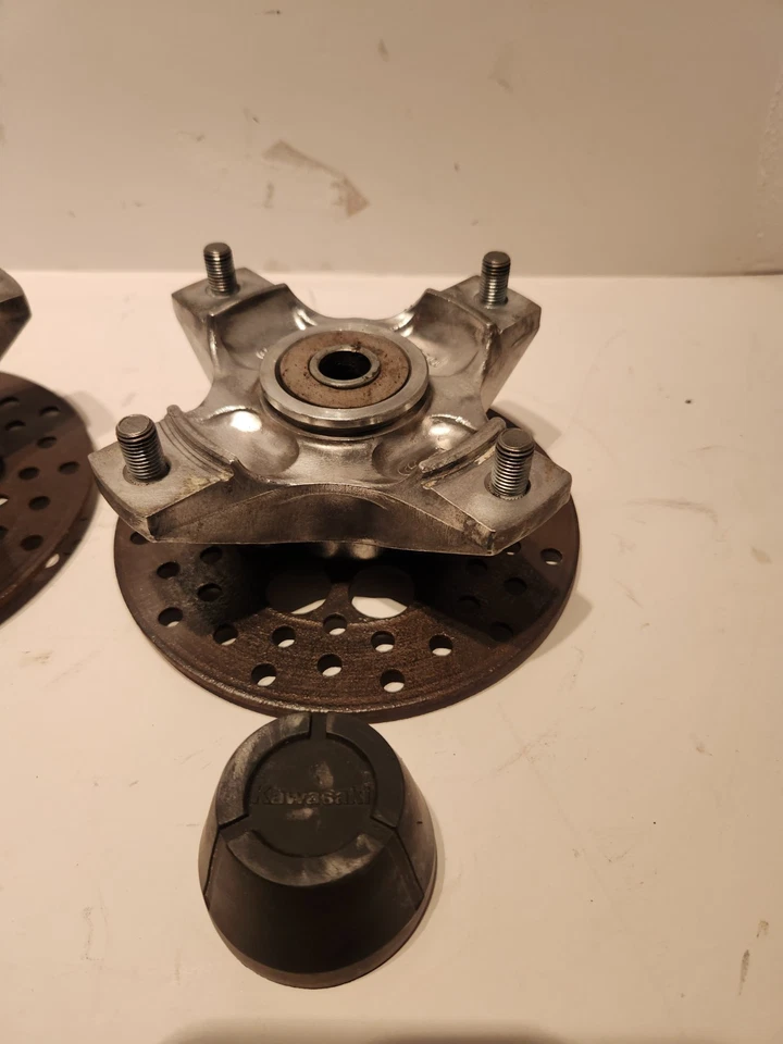 1993 Kawasaki Bayou 300 Front Hubs - Free Shipping - Image 2 of 4
