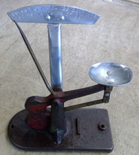 VINTAGE Egg Scale ZENITH made in EARLVILLE NEW YORK Hens Chickens Farmhouse