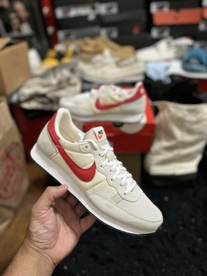 Nike Challenger OG  White University Red   Size 10 Brand New!     