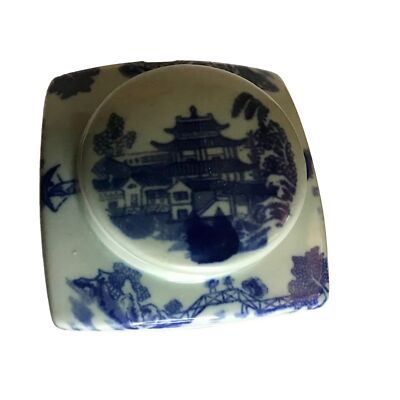 VINTAGE BLUE WILLOW RINGTONS LIMITED TEA MERCHANTS CONG FORM TEA