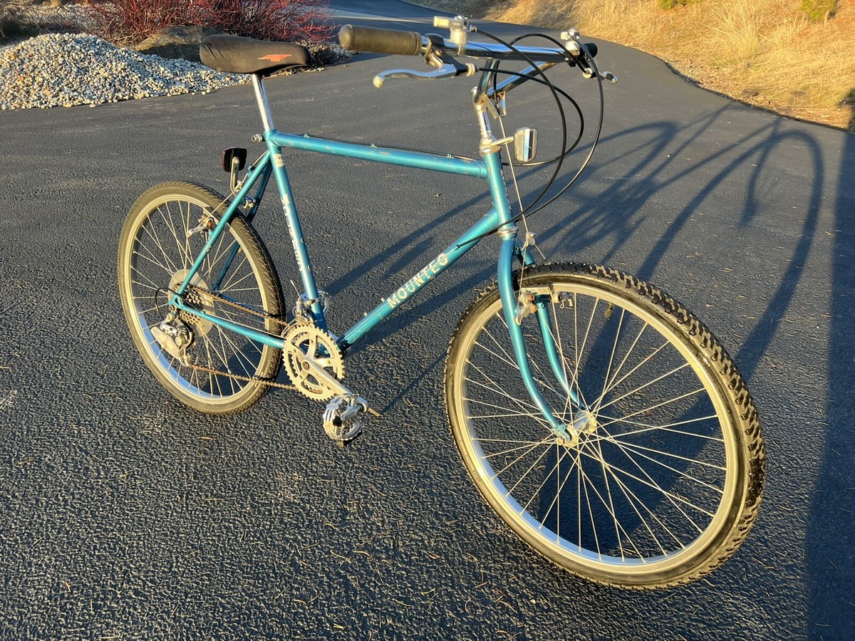1980's Bullmoose bars, Sumo rims Suntour, Vintage Mountain 1980's Bullmoose bars, Sumo rims Suntour, Vintage Mountain