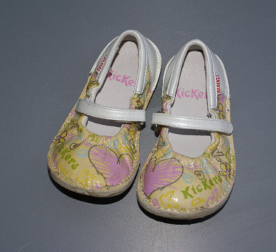 KICKERS Ballerinas Echtleder weiß rosa bunt m. Herz Gr. 24 wie NEU OVP 55,--  