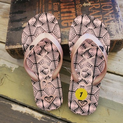 Roxy Youth Girls Sz Shoes Palm Leaf Pink Black Flip Flops New