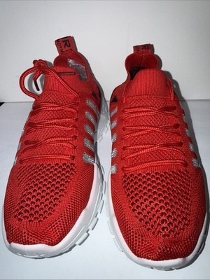 ENGCAPOR RED SHOES