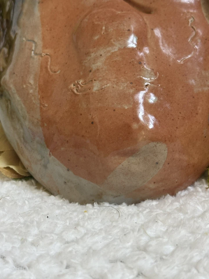 "Máscara facial de cerámica de estudio hecha a mano escultura de pared - terracota verde abstracta 8""" Foto 4 de 4