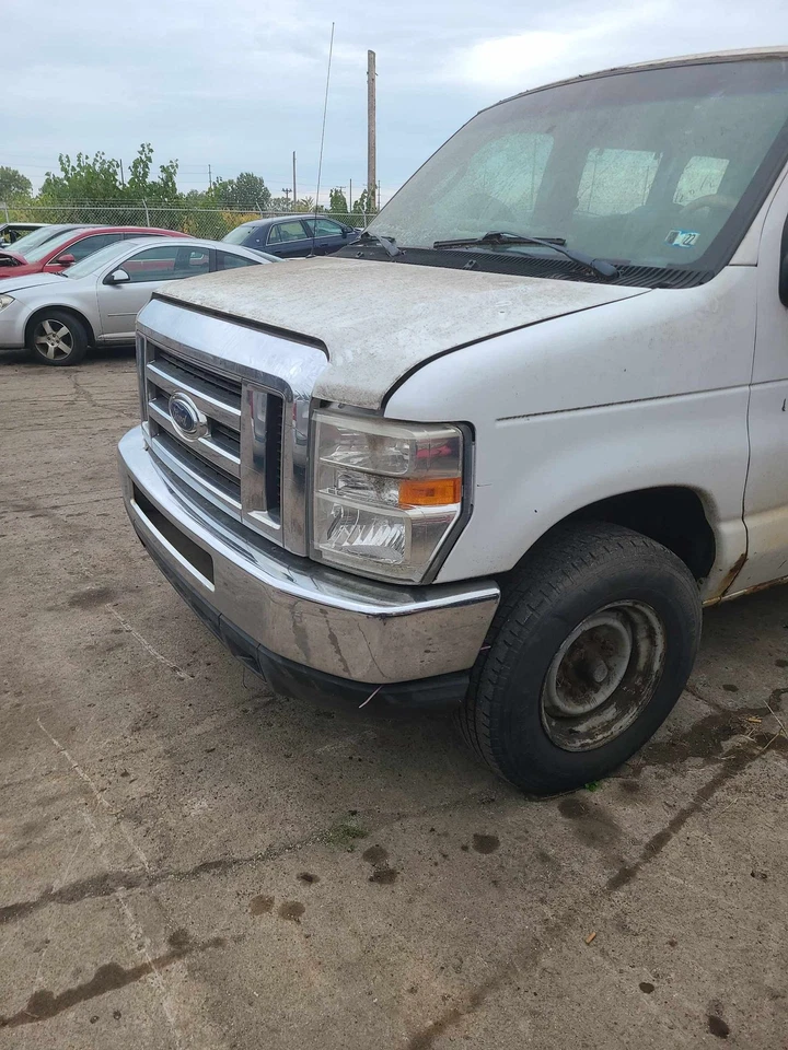 Antena RADIO ESTÉREO FORD VAN E350 92-24 5,4 L OEM Foto 4 de 4