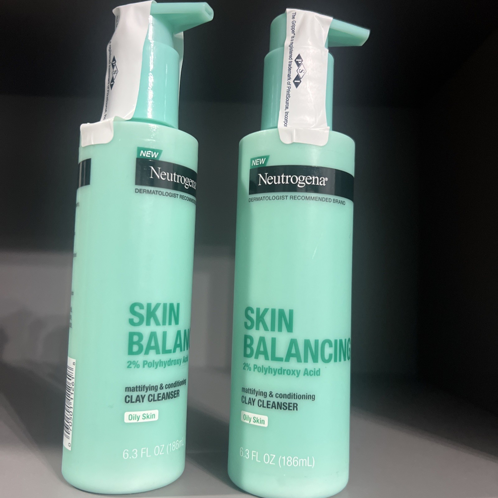 Neutrogena Skin Balancing Clay Cleanser for Oily Skin – 6.3 oz Each  (Pack 2 )