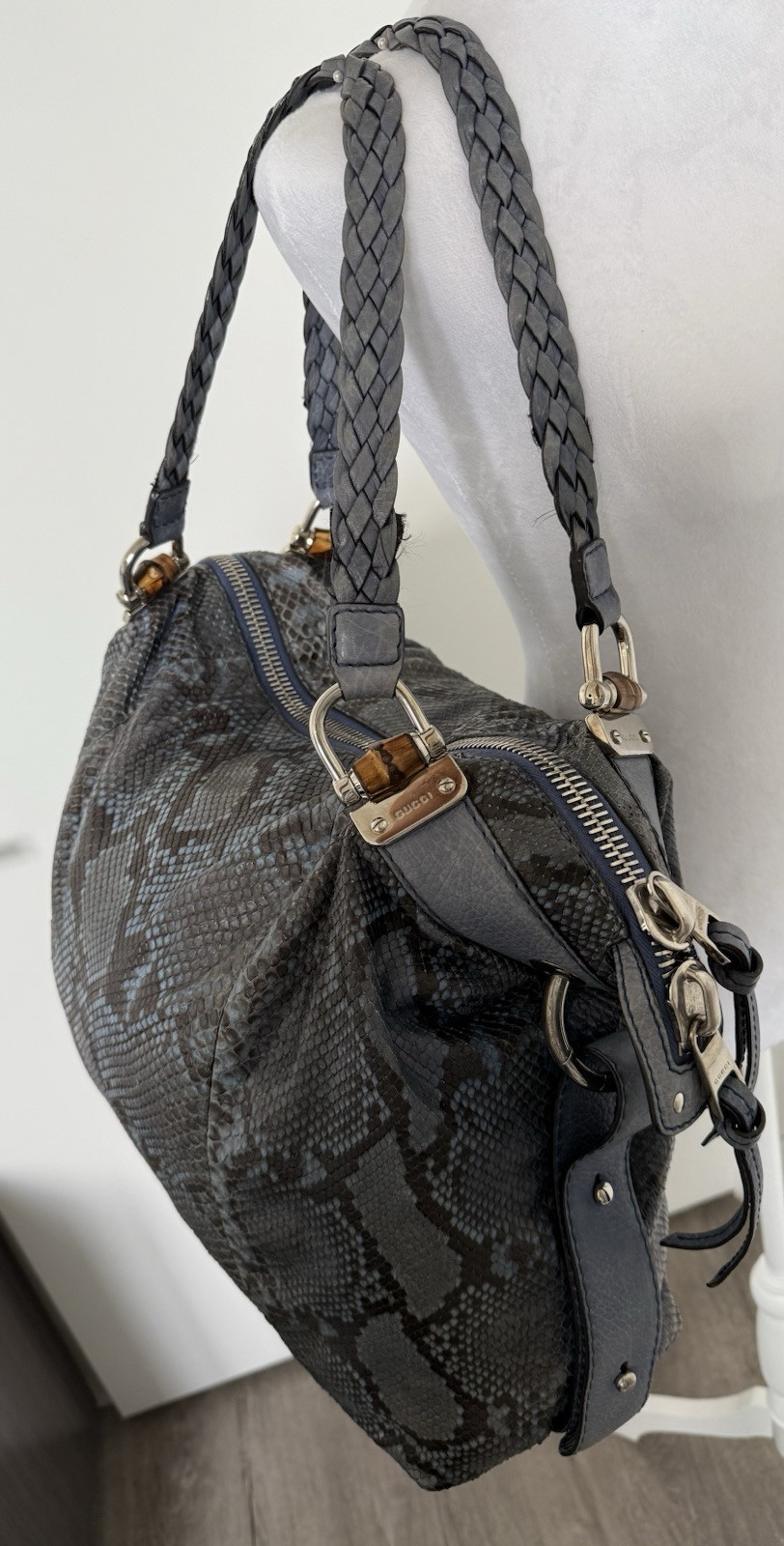 AUTHENTIC large GUCCI Blue Python shoulder bag wi… - image 8