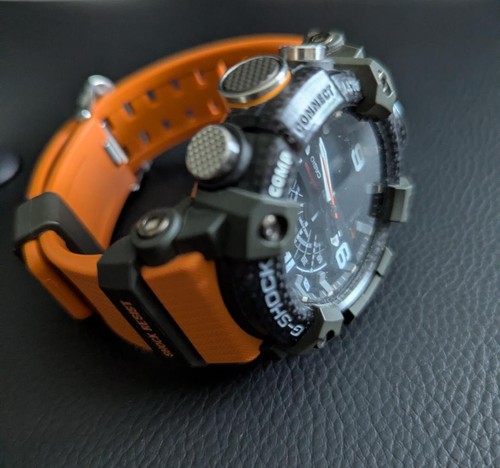 Casio G-Shock GG-B100