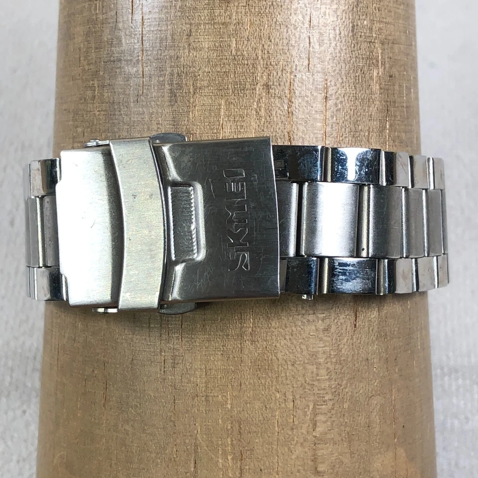 SKMEI Hombre 1284 Tanque Números Romanos Tono Plata Rectangular Cuarzo 30mm Reloj 8" Foto 4 de 4