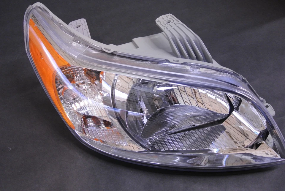 雪佛兰 Aveo5 卤素头灯右乘客侧 2010 - 2011 — 第 2/4 张图片